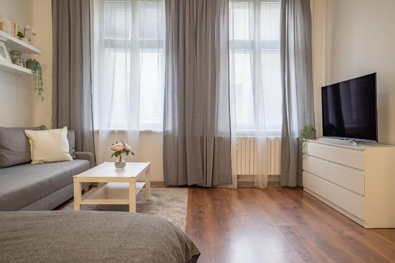 Family Apartment Ostrava Exterior foto