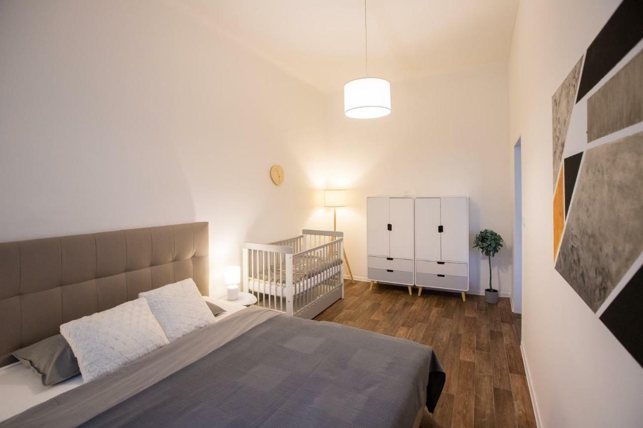 Family Apartment Ostrava Exterior foto